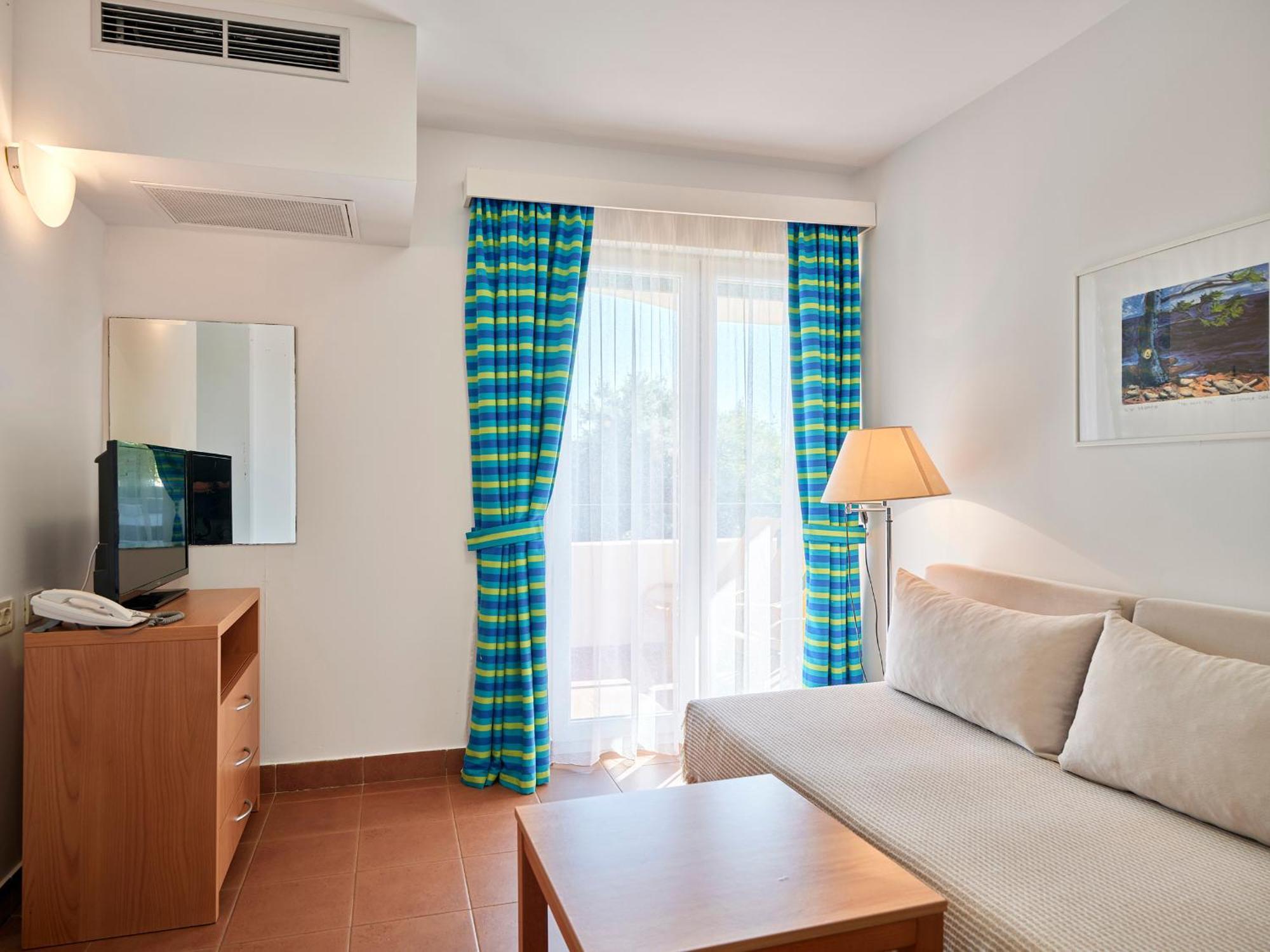 Koversada Naturist Park Vakantiepark 4*